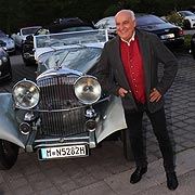 Angermaier Chef Dr Axel Munz ei Bentley meets Bavaria, Neueröffnung Bentley München, 100 Jahre Bentley in München am 07.05.2019 (©Foto: Martin Schmitz)